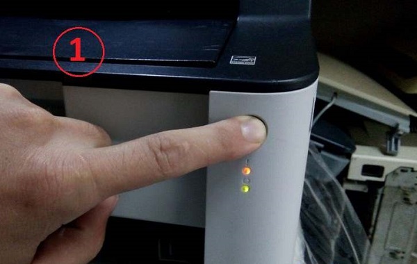 Khởi động lại máy giúp khắc phục lỗi error printing